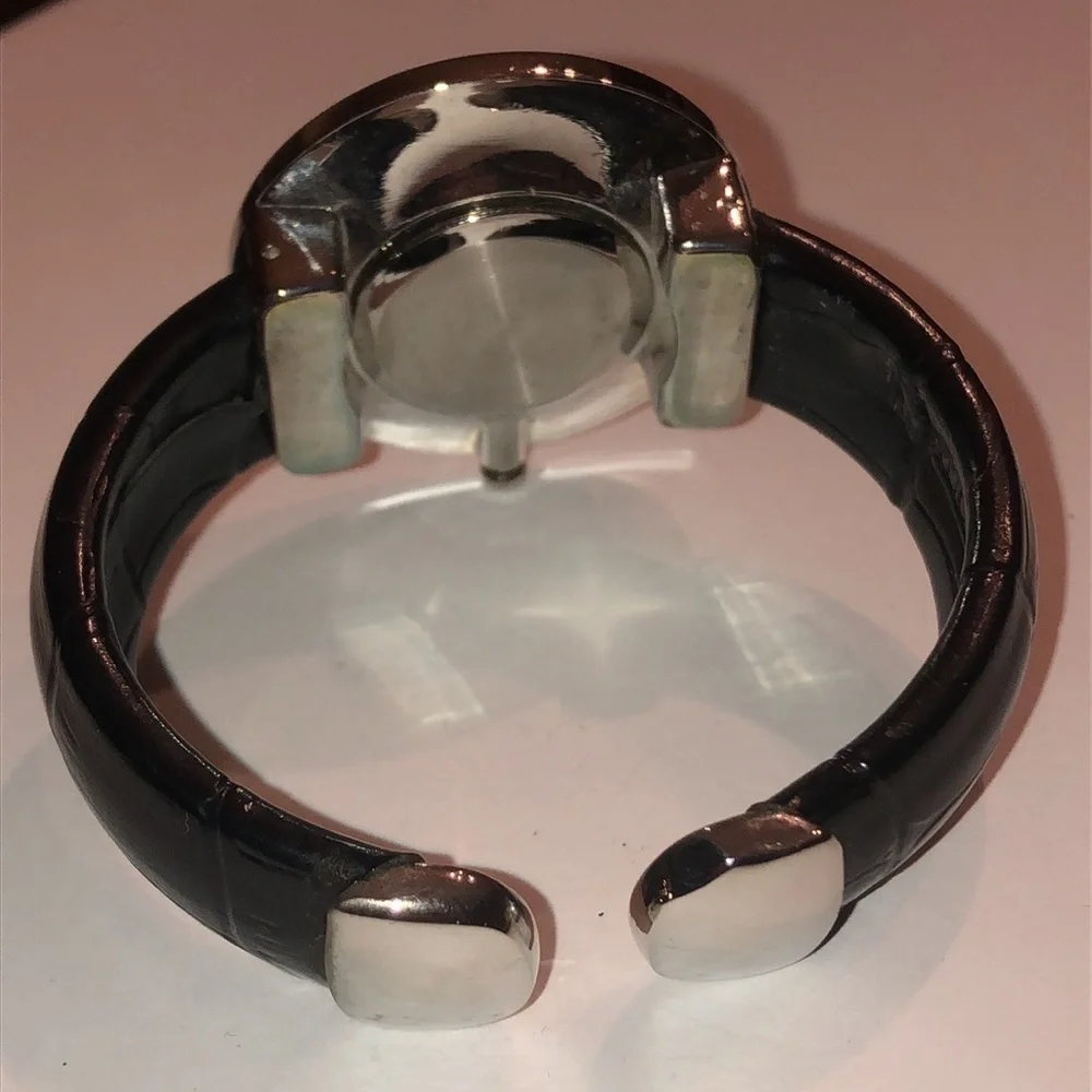 Mother of Pearl Look Classic Black Cuff Watch New Battery Wristwatch - Picture 5 of 7
